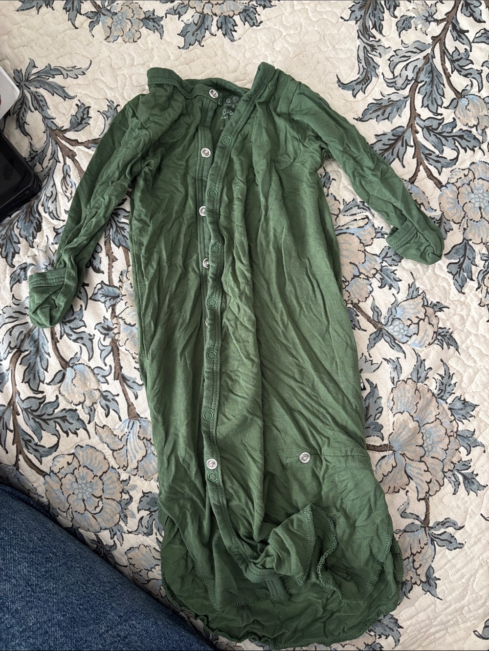Kyte baby gown